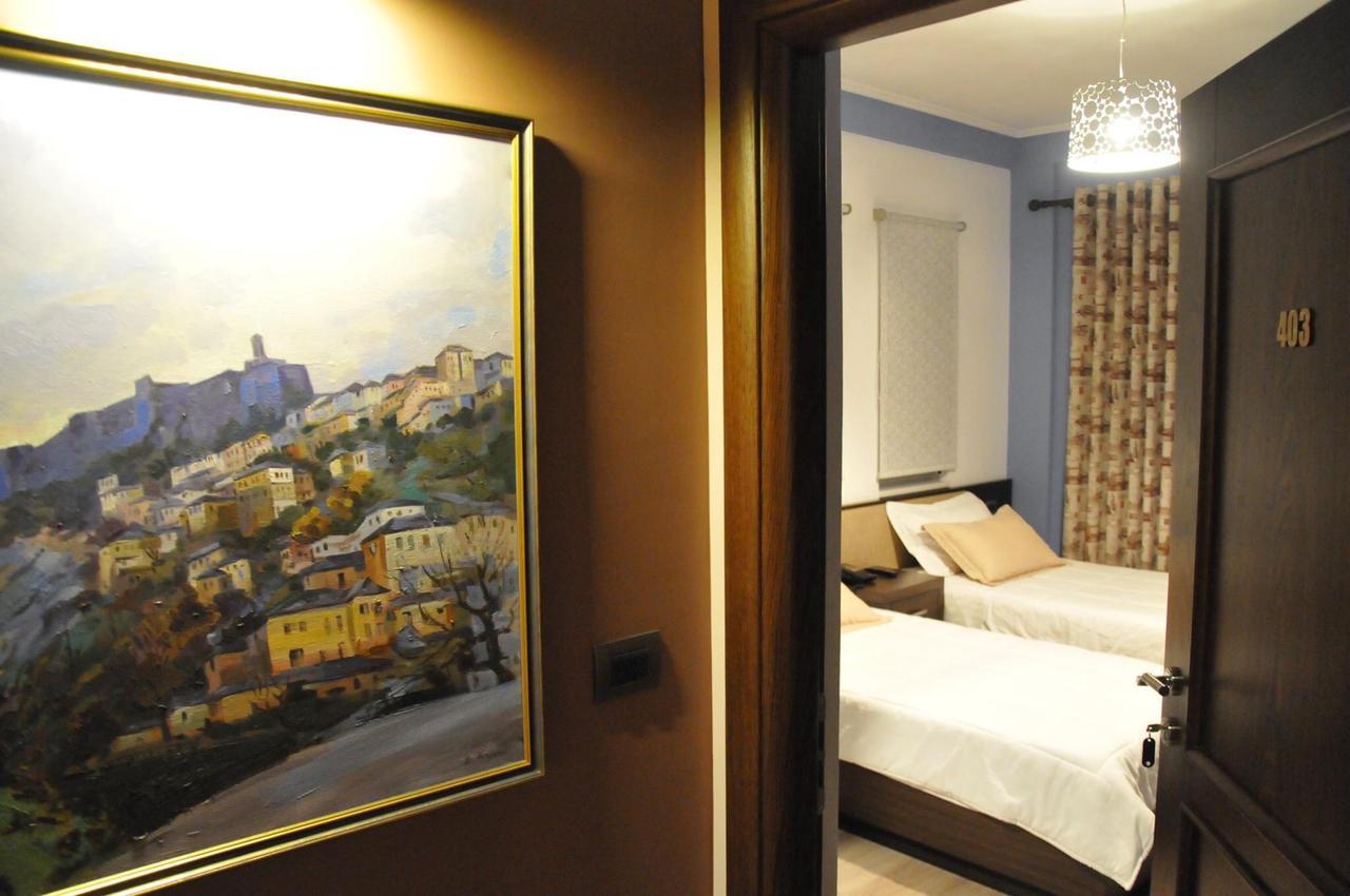 Dream'S Hotel Gjirokastër Esterno foto